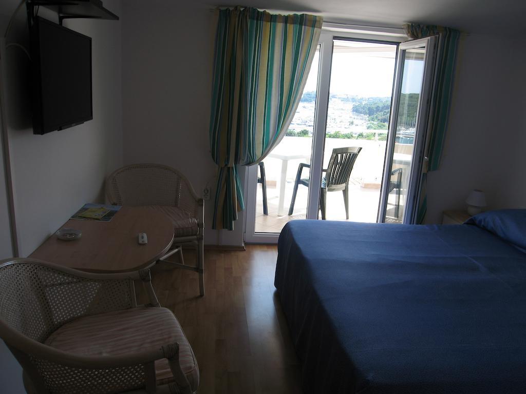 Guest House Zimmer F1 Pula Luaran gambar